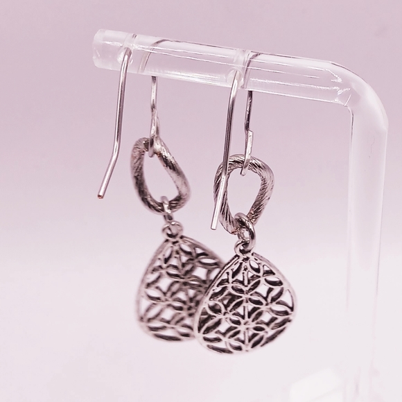 Silver drop Earrings - Picture 5 of 9